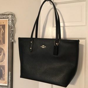 ⭐️NWT COACH CITY ZIP TOTE BAG⭐️ GIFT CHRISTMAS